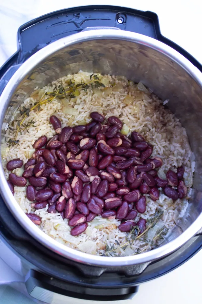 Featured image of post Simple Way to Authentic Jamaican Rice And Peas Recipes Instant Pot