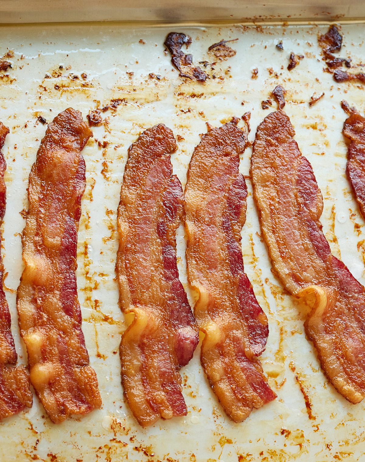https://www.myforkinglife.com/wp-content/uploads/2022/01/how-to-bake-bacon-in-the-oven-1300.jpg