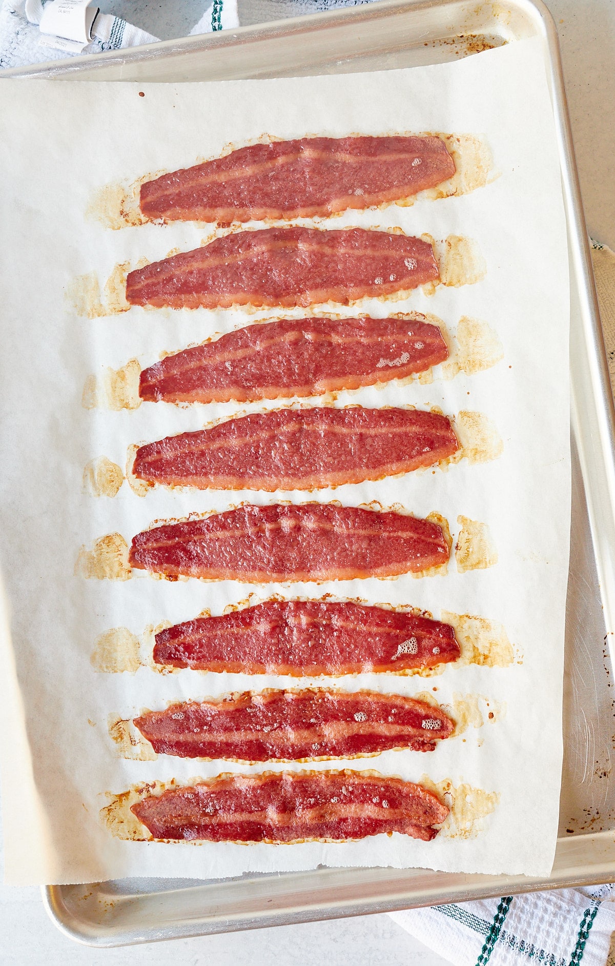 https://www.myforkinglife.com/wp-content/uploads/2022/01/how-to-bake-turkey-bacon-in-the-oven-0055.jpg