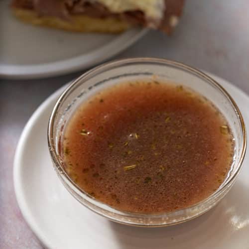 7 Best Au Jus Substitute for Cooking (Recipes Included