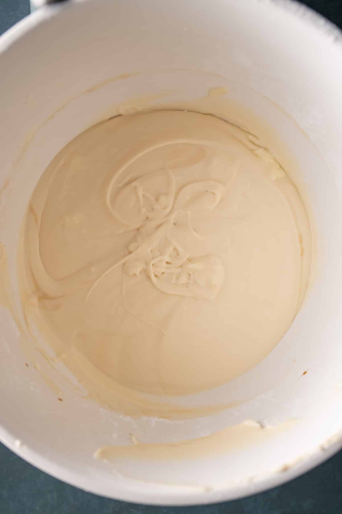 cream cheese frosting in bowl