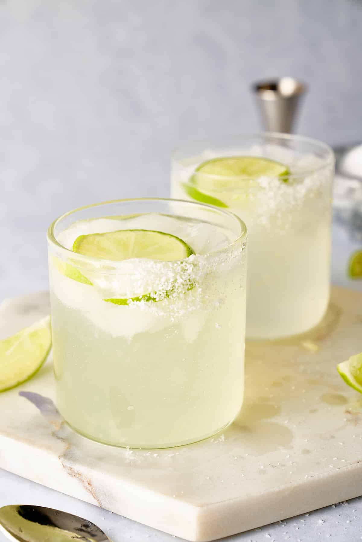 ranch water cocktails with lime on top